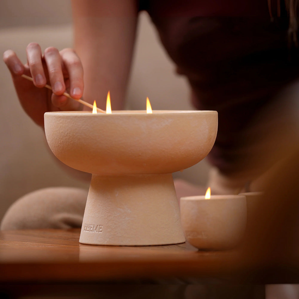 12 Breezy Summer Candle Scents For Your Home