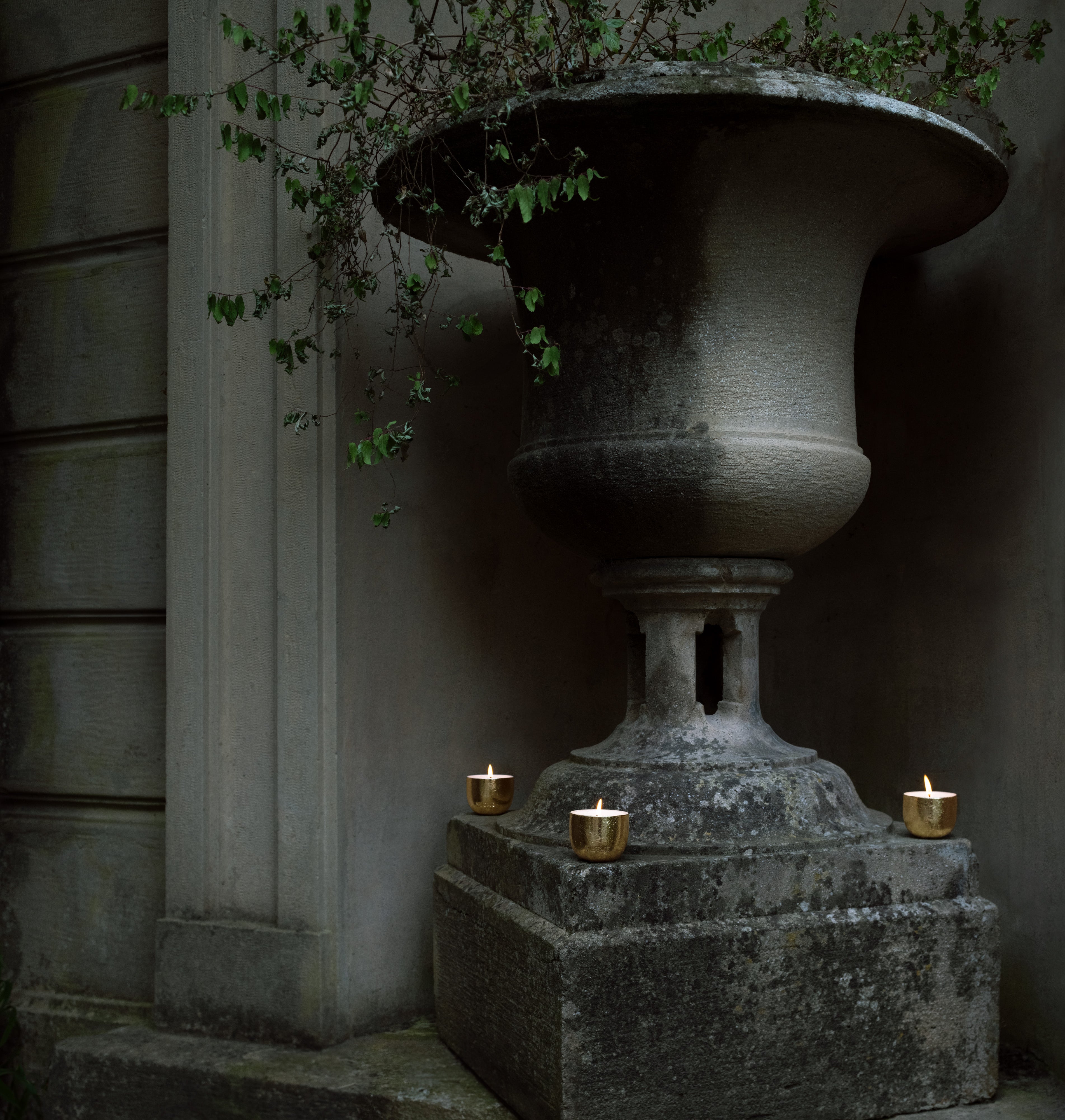 2024 Holiday 8pk Votive Set