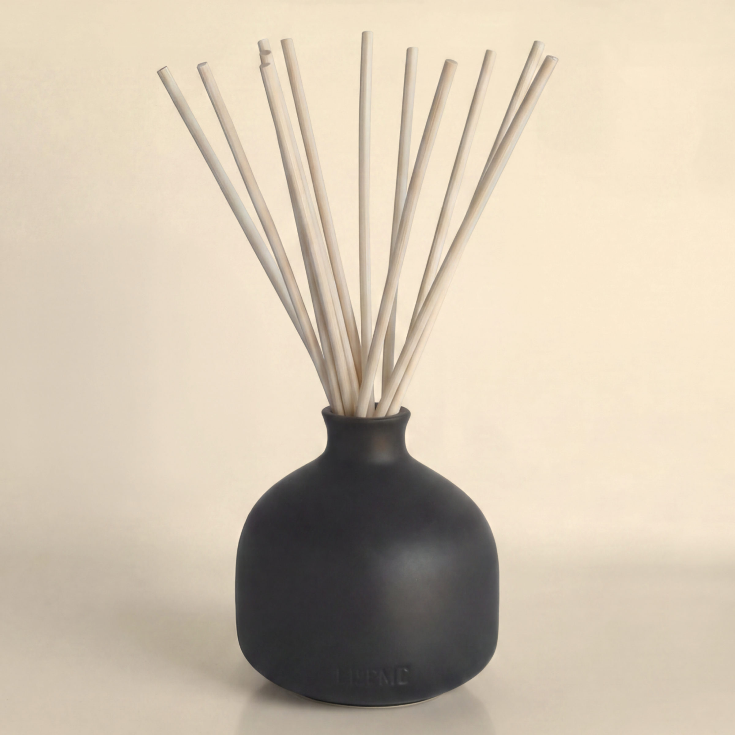 Black Ceramic Collection | Balance Diffuser