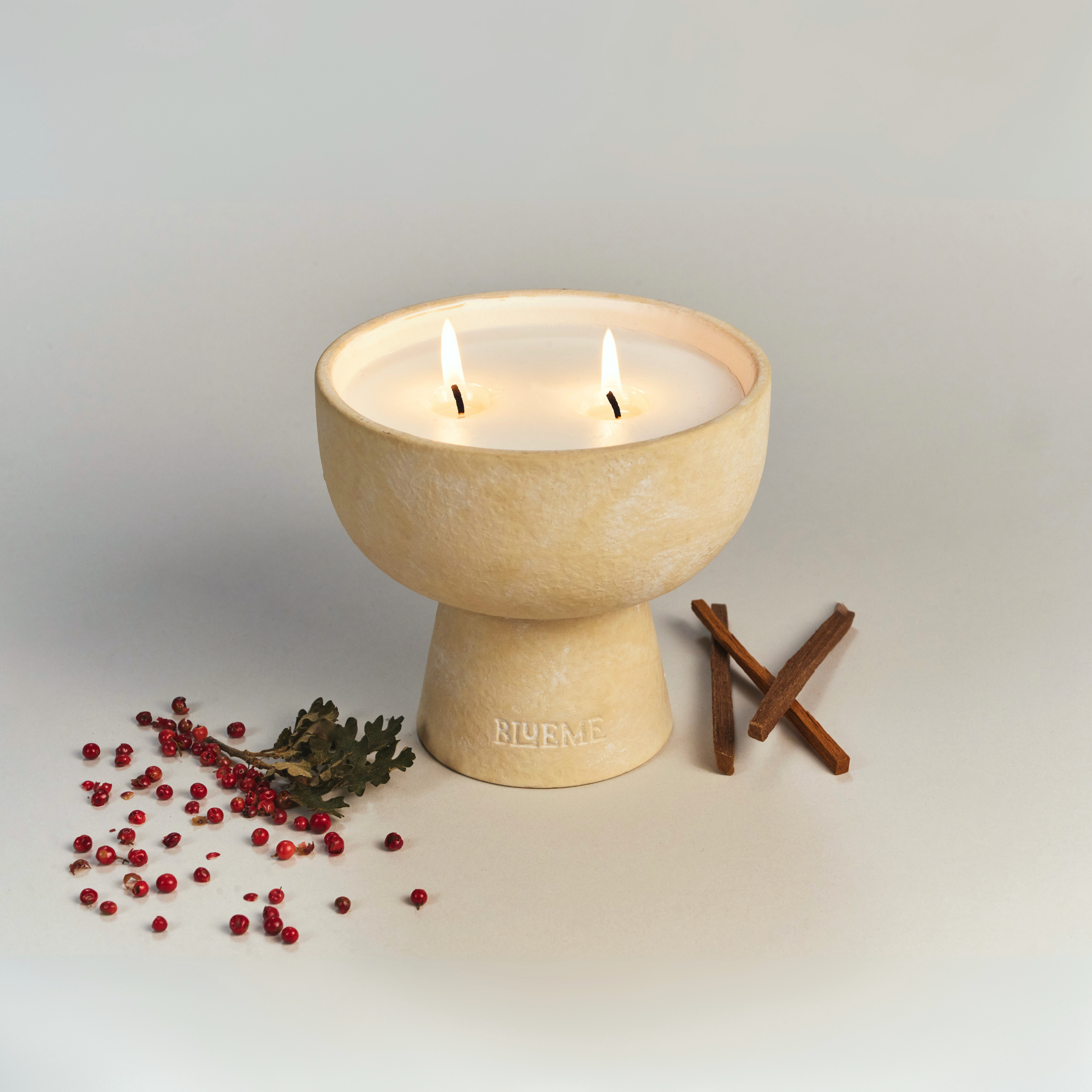 Ceramic Candle | Romance
